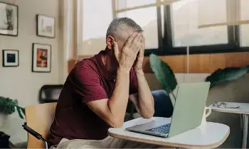 Excess Stress Is Like Poison:  అధిక ఒత్తిడి విషంతో సమానం.. అకాల వృద్ధాప్యం నుంచి గుండె జబ్బుల వరకు.. తప్పించుకోండిలా..