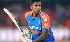 Suryakumar Yadav: టీ20ల్లో సూర్యకుమార్ సరికొత్త రికార్డు Suryakumar Yadav: టీ20ల్లో సూర్యకుమార్ సరికొత్త రికార్డు