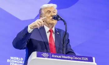 US President Donald Trump: ట్రంప్: మేం అడిగేది ఒక్క ఐసు ముక్కే.. బలప్రయోగం చేయం