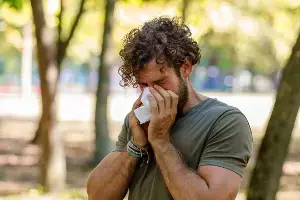 Sinus Trouble in Winter: చలికాలంలో సైనస్ వేధిస్తోందా? నిర్లక్ష్యం చేస్తే చెవులకూ ప్రమాదమే.. Sinus Trouble in Winter: చలికాలంలో సైనస్ వేధిస్తోందా? నిర్లక్ష్యం చేస్తే చెవులకూ ప్రమాదమే..