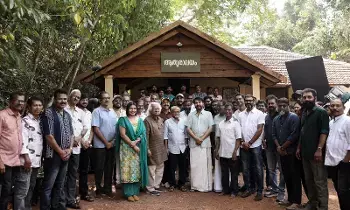 Malayalam star Mammootty: 32 ఏళ్ల తర్వాత లెజెండరీ డైరెక్టర్ తో ముమ్ముట్టి పాదయాత్ర