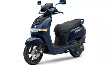 TVS iQube : పెట్రోల్ బండ్లకు చుక్కలు చూపిస్తున్న టీవీఎస్ ఐక్యూబ్..టాప్-10లో ఎంట్రీ