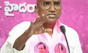 RS Praveen Kumar Challenges Sajjanar: సజ్జనార్ నోటీసులకు ఆధారాలతో సమాధానం: ఆర్‌ఎస్ ప్రవీణ్ కుమార్ సవాలు