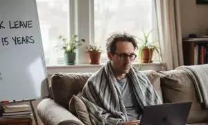 IBM Employee : 15 ఏళ్లుగా సెలవులోనే..పని చేయకుండానే రూ.54 లక్షల జీతం..అయినా కంపెనీపై కేసు వేసిన  ఉద్యోగి