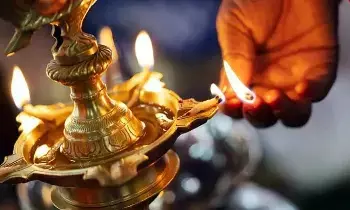 Light Their Lamp Using Someone Else’s Fire: ఇతరుల అగ్గిపెట్టేతో దీపం వెలిగించకూడదా.? Light Their Lamp Using Someone Else’s Fire: ఇతరుల అగ్గిపెట్టేతో దీపం వెలిగించకూడదా.?