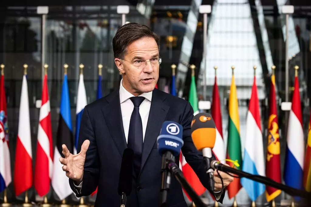 NATO Secretary General Mark Rutte Warns: అమెరికా లేకుండా ఐరోపా స్వయంరక్షణ సాధ్యమే కాదు: నాటో ప్రధాన కార్యదర్శి మార్క్ రుట్టే హెచ్చరిక NATO Secretary General Mark Rutte Warns: అమెరికా లేకుండా ఐరోపా స్వయంరక్షణ సాధ్యమే కాదు: నాటో ప్రధాన కార్యదర్శి మార్క్ రుట్టే హెచ్చరిక
