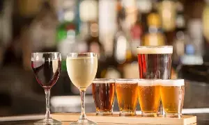 India EU FTA : మందుబాబులకు పండగే పండగ..విదేశీ బీరు సగం ధరకే..లక్కంటే మీదే బాస్