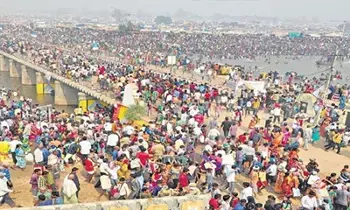 Sammakka-Saralamma Maha Jatara: మేడారం మహా జాతర: జనసంద్రంతో నిండిపోయిన వనదేవతల కొలువు