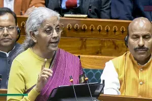 Budget 2026 : రాష్ట్రాలకు బడ్జెట్ కానుక..రూ.1.4లక్షల కోట్ల గ్రాంట్లు..16వ ఆర్థిక సంఘం సిఫార్సులకు ఓకే Budget 2026 : రాష్ట్రాలకు బడ్జెట్ కానుక..రూ.1.4లక్షల కోట్ల గ్రాంట్లు..16వ ఆర్థిక సంఘం సిఫార్సులకు ఓకే