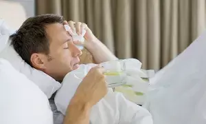 Sweating While Eating: భోజనం చేసేటప్పుడు చెమటలు పడుతున్నాయా? నిపుణులు ఏమంటున్నారో తెలుసా..?