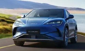 BYD : భారత్ కోసం BYD కొత్త అస్త్రం.. టెస్లాకు దడ పుట్టిస్తున్న చైనా ఈవీ దిగ్గజం