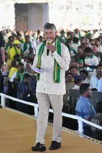 CM Chandrababu Naidu: సీఎం చంద్రబాబు: ప్రతి ఎకరాకు నీటి సమృద్ధి.. సాగునీటి సంఘాలు ముందుండాలి!