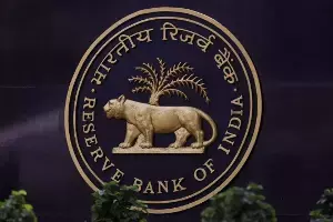 RBI Monetary Policy : ఆర్బీఐ సంచలన నిర్ణయం..రెపో రేటులో మార్పు లేదు, లోన్ తీసుకున్న వారికి పెద్ద షాక్