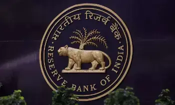RBI Monetary Policy : ఆర్బీఐ సంచలన నిర్ణయం..రెపో రేటులో మార్పు లేదు, లోన్ తీసుకున్న వారికి పెద్ద షాక్