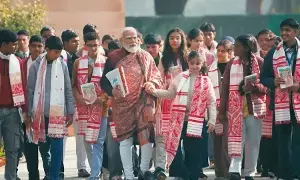 Prime Minister Modi’s Advice:  ప్రధాని మోదీ సలహా: మార్కులపై వ్యామోహం వద్దు, జీవిత వికాసంపై దృష్టి పెట్టండి