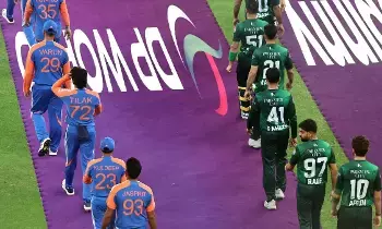 Uncertainty Over India–Pakistan Match: భారత్-పాక్ మ్యాచ్‌పై సందిగ్ధత: రద్దు వార్తలను కొట్టిపారేసిన శ్రీలంక పోలీసులు!