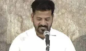 Telangana Municipal Elections:  తెలంగాణ మున్సిపల్ ఎన్నికలు: ప్రతి ఓటరూ పోలింగ్ కేంద్రానికి రావాలి.. నేతలతో సీఎం రేవంత్ రెడ్డి సమీక్ష