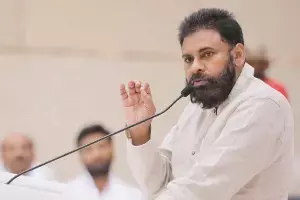 Pawan Kalyan Back in Front of the Camera Again: మళ్ళీ కెమెరా ముందుకు పవన్ ..  ఏప్రిల్ నుండి షూటింగ్!