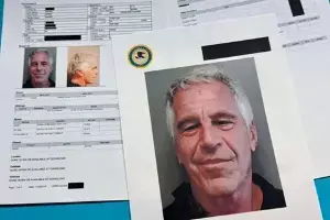 Epstein Files: ఎప్‌స్టీన్‌ ఫైళ్లు: ఎఫ్‌బీఐ దర్యాప్తు ప్రారంభమైన రోజున 330 గ్యాలన్ల సల్ఫ్యూరిక్‌ ఆమ్లం కొనుగోలు చేసిన ఎప్‌స్టీన్‌..?