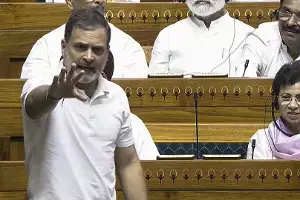 Rahul Gandhi: మన డేటాను విదేశీ శక్తులకు అప్పగిస్తున్న మోదీ ప్రభుత్వం: రాహుల్‌ ఆరోపణ