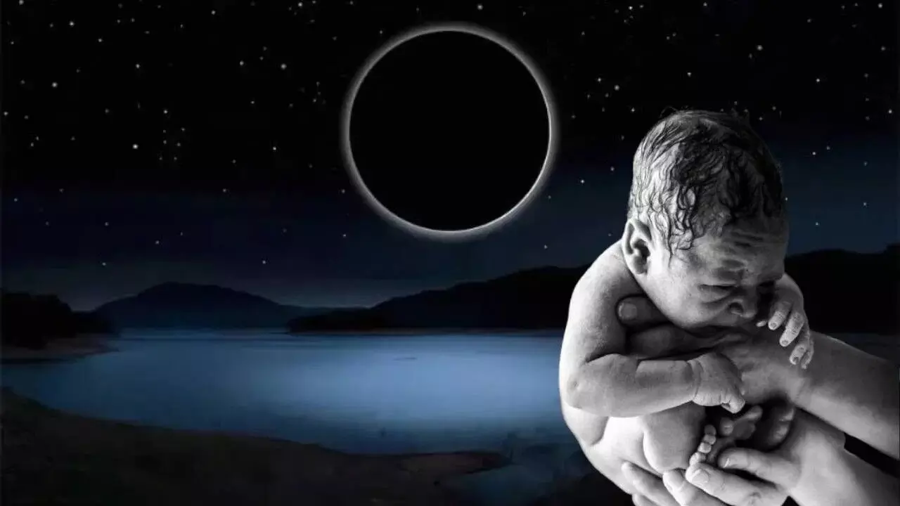 Born on Amavasya Inauspicious: అమావాస్య నాడు పుడితే అశుభమా? అసలు నిజం ఏంటీ.. ? Born on Amavasya Inauspicious: అమావాస్య నాడు పుడితే అశుభమా? అసలు నిజం ఏంటీ.. ?