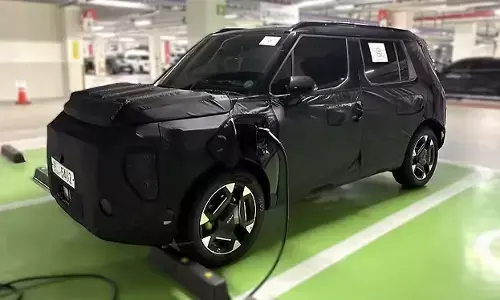 Kia : టాటా, మహీంద్రాకు దడ పుట్టిస్తున్న కియా..రూ.14 లక్షలకే బడ్జెట్ ఎలక్ట్రిక్ కారు Kia : టాటా, మహీంద్రాకు దడ పుట్టిస్తున్న కియా..రూ.14 లక్షలకే బడ్జెట్ ఎలక్ట్రిక్ కారు