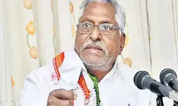 Senior Congress Leader Jeevan Reddy: వలసవాదికి జగిత్యాల పురపాలక ఛైర్‌పర్సన్ పదవి ఇవ్వడం తీవ్ర అన్యాయం- కాంగ్రెస్ సీనియర్ నేత జీవన్‌రెడ్డి తీవ్ర అసంతృప్తి