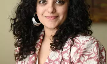 Nithya Menen Turns Producer:  నిర్మాతగా నిత్యా మీనన్ ఆరంభం: 15 ఏళ్ల ప్రయాణం.. కొత్త వెలుగులో కీయురి!