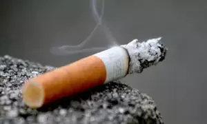 Cigarette Prices : పొగరాయుళ్లకు షాక్.. ఆకాశమే హద్దుగా పెరిగిన సిగరెట్ ధరలు