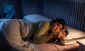 Staying Awake Past 11 PM:  రాత్రి 11 దాటినా మేల్కొంటున్నారా.. అయితే మీరు ఎంత వ్యాయామం చేసినా వృథానే..