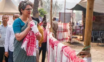 Priyanka Gandhi Criticises: అస్సాంలో రాజకీయ వివాదం: గౌరవ్ గొగొయ్ కుటుంబాన్ని లాగడం సరికాదు - ప్రియాంకా గాంధీ విమర్శ