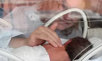 Care for Premature Babies: ప్రీ మెచ్యూర్ బేబీల సంరక్షణ ఇలా..