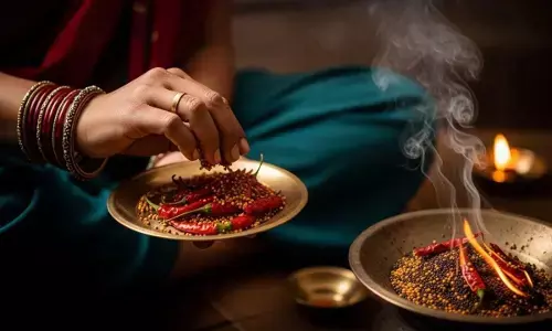 The Evil Eye: దిష్టి తగిలిందా? మానసిక ప్రశాంతత కోసం ఈ పరిహారాలు చేయండి..