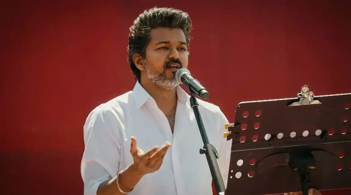 Vijay’s Strong Remarks: అవినీతి ప్రశ్నలకు లక్ష్యంగా మారాను: విజయ్ తీవ్ర వ్యాఖ్యలు Vijay’s Strong Remarks: అవినీతి ప్రశ్నలకు లక్ష్యంగా మారాను: విజయ్ తీవ్ర వ్యాఖ్యలు