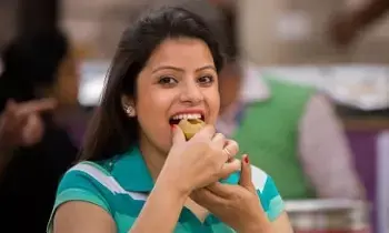 Pregnant Women Eating Pani Puri: గర్భిణీలు పానీపూరీ తింటున్నారా? ఈ విషయాలు తెలిస్తే అస్సలు ముట్టుకోరు!