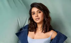 Actress Samantha: అతడి వల్లే నేను మళ్లీ ఊపిరి పీల్చుకోగలుగుతున్నాను..మనసు విప్పిన సమంత.. Actress Samantha: అతడి వల్లే నేను మళ్లీ ఊపిరి పీల్చుకోగలుగుతున్నాను..మనసు విప్పిన సమంత..