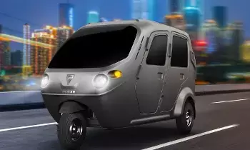 Omega Seiki  : ఆటోలో ఏసీ.. పైన సన్‌రూఫ్! ఓమెగా సెకి మ్యూజ్ అరాచకం మాములుగా లేదు