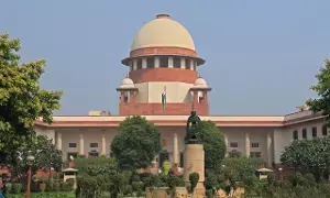 Supreme Court Anger: సుప్రీం కోర్టు ఆగ్రహం: ఎన్సీఈఆర్టీ వివాదాస్పద పుస్తకానికి నిషేధం, బాధ్యులపై చర్యలు Supreme Court Anger: సుప్రీం కోర్టు ఆగ్రహం: ఎన్సీఈఆర్టీ వివాదాస్పద పుస్తకానికి నిషేధం, బాధ్యులపై చర్యలు