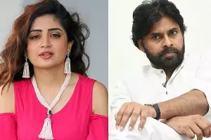 Poonam Drops Another Bombshell: మరో బాంబ్ పేల్చిన పూనమ్..పవన్ టార్గెట్ గా మరో ట్వీట్ Poonam Drops Another Bombshell: మరో బాంబ్ పేల్చిన పూనమ్..పవన్ టార్గెట్ గా మరో ట్వీట్