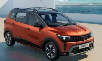 Renault Triber Sales  : రెనాల్ట్ ట్రైబర్ సరికొత్త రికార్డు.. 2 లక్షల ఇళ్లలోకి చేరిన మధ్యతరగతి మారాజు