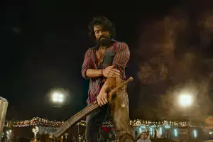 Ram Charan’s ‘Peddi’: కేవలం క్రికెట్ మాత్రమే కాదు.. పెద్దిలో రామ్ చరణ్ విశ్వరూపం! Ram Charan’s ‘Peddi’: కేవలం క్రికెట్ మాత్రమే కాదు.. పెద్దిలో రామ్ చరణ్ విశ్వరూపం!