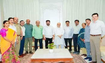 Historic Meeting:  సరెండర్ అయిన మావోయిస్టు నేతలతో సీఎం రేవంత్ రెడ్డి చరిత్రాత్మక భేటీ: కేంద్ర సహకారంతో రాజకీయ పార్టీగా మార్పు సాధ్యమని వెల్లడి