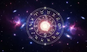 Rare Planetary Alignment in April: ఏప్రిల్‌లో అరుదైన గ్రహాల కలయిక.. ఈ మూడు రాశుల వారికి అదృష్టం మామూలుగా ఉండదు..