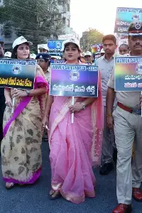 Andhra Pradesh Home Minister Vangalapudi Anitha: ఆంధ్రప్రదేశ్‌లో మహిళలపై నేరాలు గణనీయంగా తగ్గాయి- హోంశాఖ మంత్రి వంగలపూడి అనిత