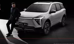 Mahindra : 30 వేల బుకింగ్స్.. 500 కి.మీ మైలేజీ.. మహింద్రా ఎలక్ట్రిక్ విప్లవం మాములుగా లేదుగా