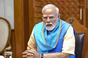 PM Modi :  యూట్యూబ్ లో 3 కోట్ల సబ్‌స్క్రైబర్లు.. డిజిటల్ ప్రపంచంలో మోదీ సరికొత్త చరిత్ర