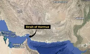 Iran Issues Big Warning:  హోర్ముజ్ జలసంధి మూసేశామని ఇరాన్ భారీ హెచ్చరిక.. నౌకలు దాటితే కాల్చేస్తాం!