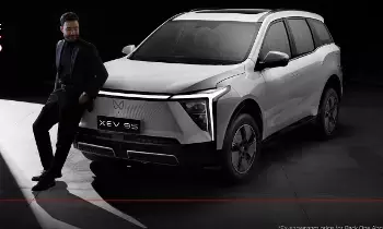 Mahindra : 30 వేల బుకింగ్స్.. 500 కి.మీ మైలేజీ.. మహింద్రా ఎలక్ట్రిక్ విప్లవం మాములుగా లేదుగా