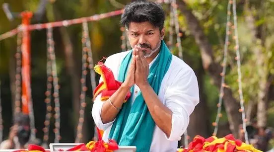 Actor Vijay: మిగతా పార్టీలకు ఇవి సాధారణ ఎన్నికలు.. మాకు భావోద్వేగ యుద్ధం: విజయ్ Actor Vijay: మిగతా పార్టీలకు ఇవి సాధారణ ఎన్నికలు.. మాకు భావోద్వేగ యుద్ధం: విజయ్