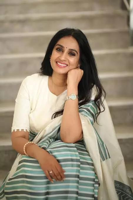 Actress Laya: సాఫ్ట్ ఇమేజ్ పక్కన పెట్టిన లయ.. సెకండ్ ఇన్నింగ్స్ పై ఇంట్రైస్టింగా కామెంట్స్.. Actress Laya: సాఫ్ట్ ఇమేజ్ పక్కన పెట్టిన లయ.. సెకండ్ ఇన్నింగ్స్ పై ఇంట్రైస్టింగా కామెంట్స్..